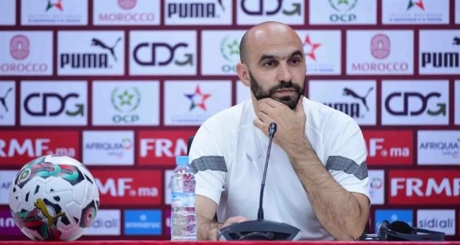 الركراكي يكشف كواليس ركلة جزاء دياز ويفتح ملفات زياش ويامال والنصيري