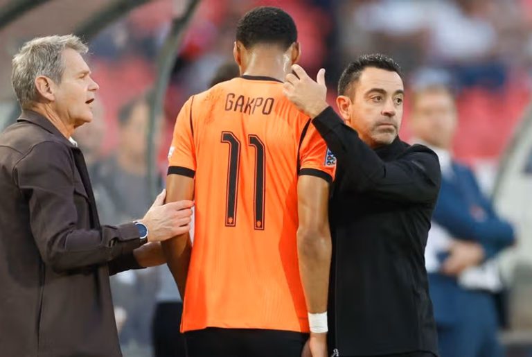 ضربة موجعة لليفربول بعد إصابة غاكبو مع منتخب هولندا