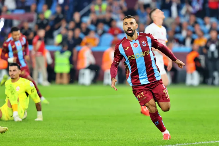القضاء الإنجليزي يفاجئ محمد صلاح بحكم غيابي
