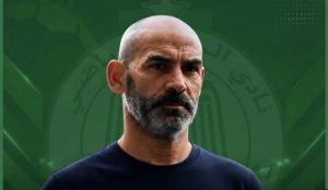 مدرب الرجاء يعلق على أداء فريقه أمام نهضة بركان في الدوري الودي