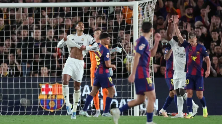 موعد جديد للكلاسيكو.. برشلونة يستضيف ريال مدريد في مواجهة مثيرة