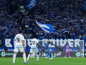 نيوم يفجر مفاجأة مدوية أمام الهلال.. وبونو يغيب في اللحظات الأخيرة