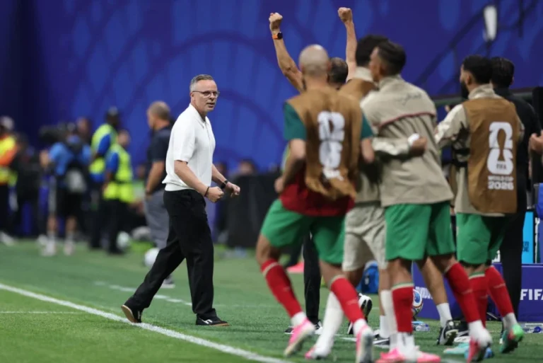 نجل أسطورة منتخب هولندا يدخل حسابات المنتخب المغربي
