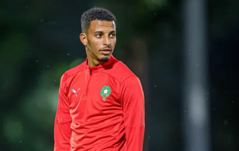 أوناحي مطالب بمراجعة بعض قراراته مع المنتخب