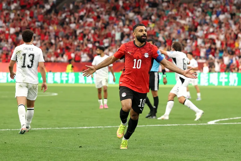 منتخب مصر إلى أين؟.. مغادرة صلاح تفتح باب الأزمات داخل معسكر الفراعنة
