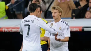 أوديغارد يستحضر ذكريات ريال مدريد ويكشف تفاصيل لقائه الأول برونالدو