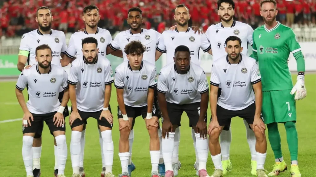 وفاق سطيف ينتفض بخماسية أمام قسنطينة.. ريمونتادا مثيرة في الدوري الجزائري