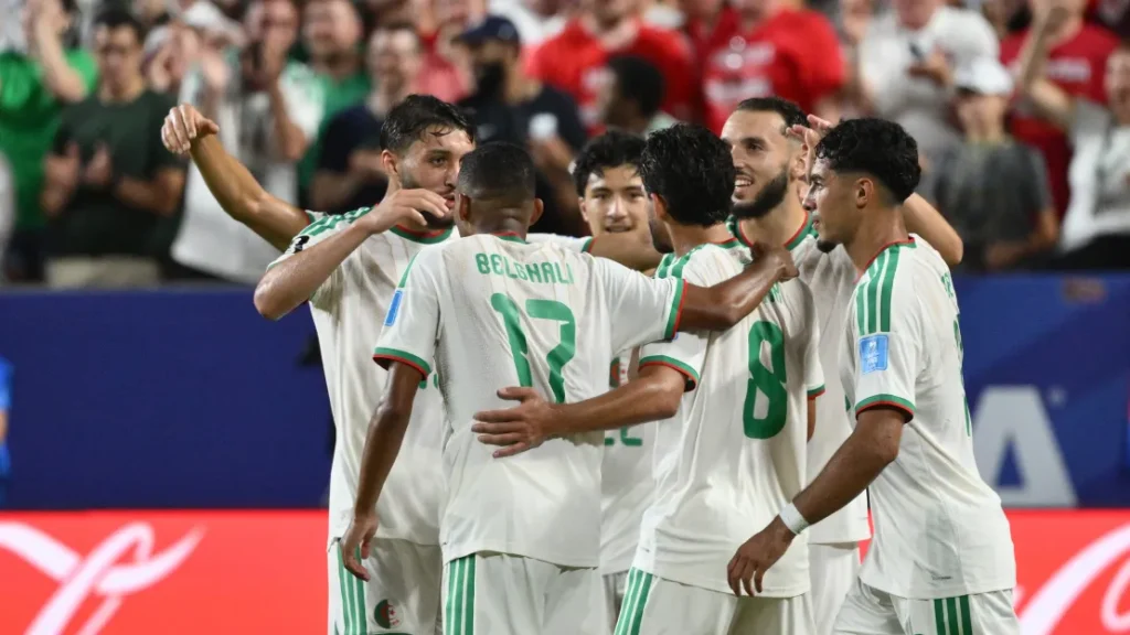 إبراهيم حمداني يقترب من تدريب منتخب الجزائر خلفاً لبيتكوفيتش