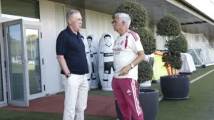 مورينيو يحظى برسالة دعم قوية من أنشيلوتي في ريال مدريد