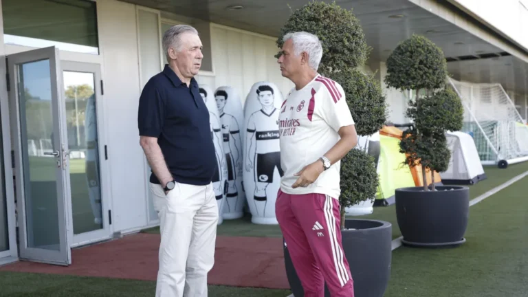 مورينيو يحظى برسالة دعم قوية من أنشيلوتي في ريال مدريد