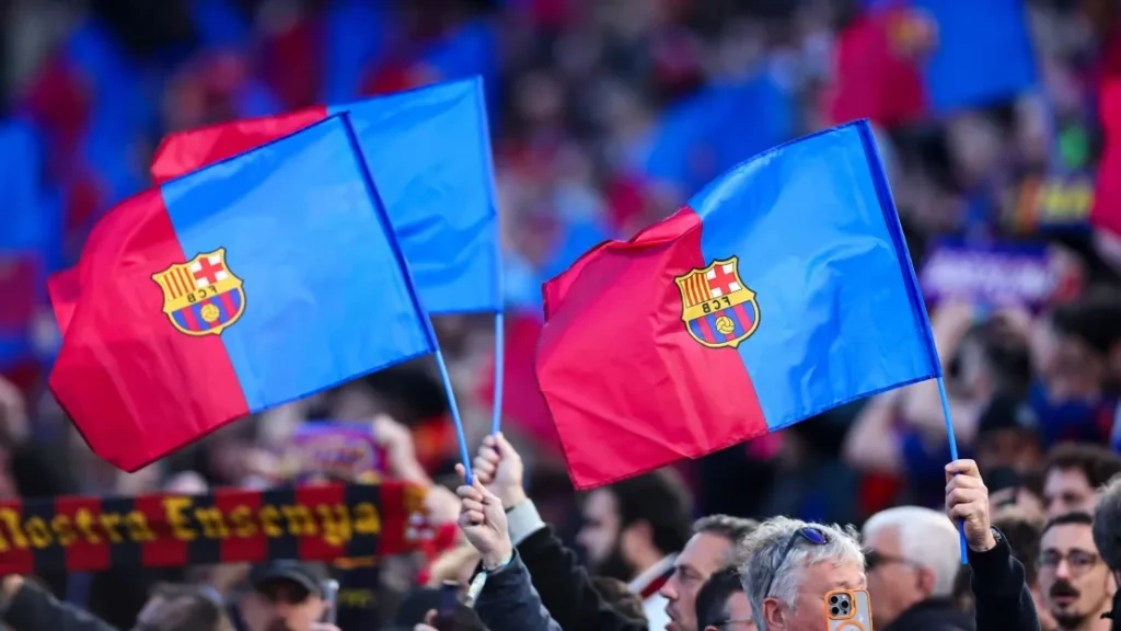 برشلونة يحقق رقماً تاريخياً رغم قيود كامب نو