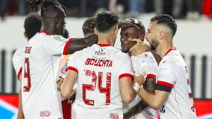 العسري يرفع عدد مغادري الوداد لأكثر من 20 لاعبًا