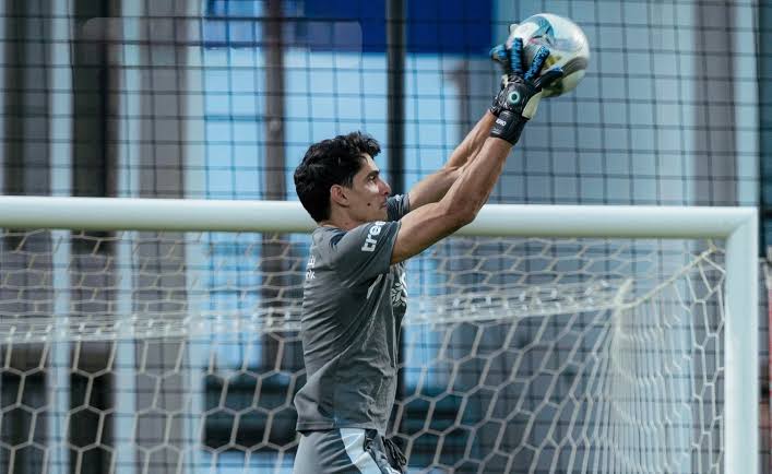 بونو يعود إلى قائمة الهلال قبل مواجهة التعاون
