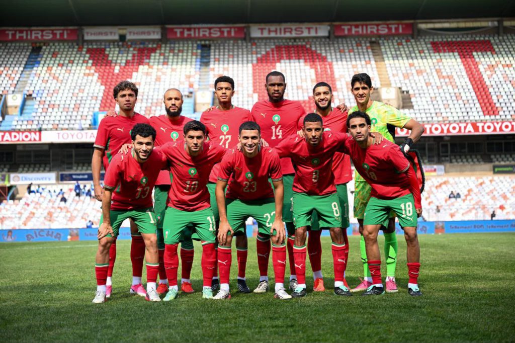 نجم الجزائر السابق يُشيد بالمنتخب المغربي تحت قيادة وهبي