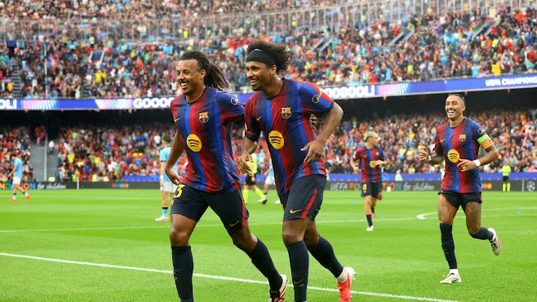 برشلونة يستهل مشواره في دوري الأبطال بفوز كاسح على فاينورد