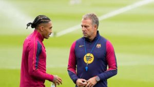 رومانو يكشف موعد توقيع رافينيا على عقده الجديد مع برشلونة
