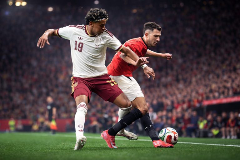 لامين يامال ضد مصر