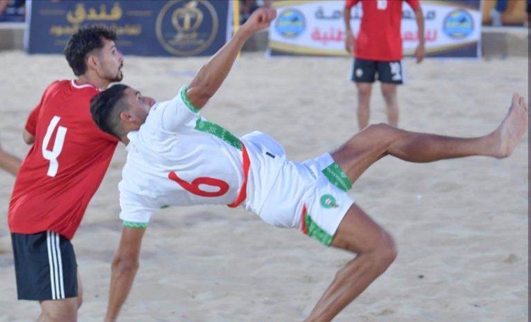 المنتخب المغربي لكرة القدم الشاطئية يستعد لخوض غمار كأس العرب بمصر