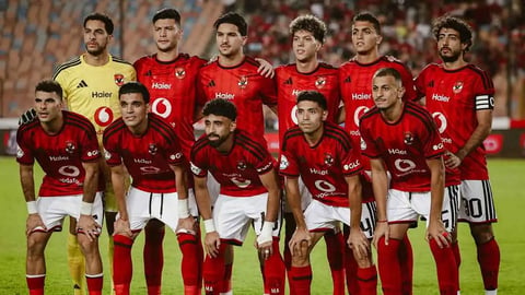 زلزال داخل الأهلي المصري.. الخطيب يلوّح بالتصعيد و4 لاعبين مهددون بالرحيل