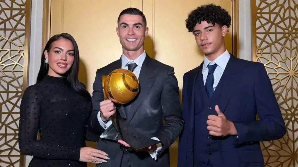 بعد أزمة رونالدو مع البرتغال.. هل يختار كريستيانو جونيور تمثيل إسبانيا بدلاً من منتخب والده؟