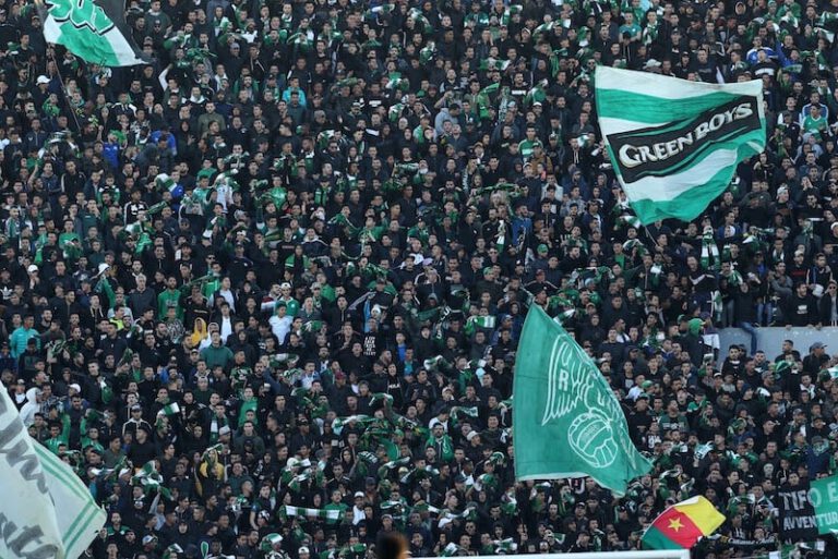 جماهير الرجاء غاضبة من أداء الفريق أمام واريورز رغم التأهل الإفريقي