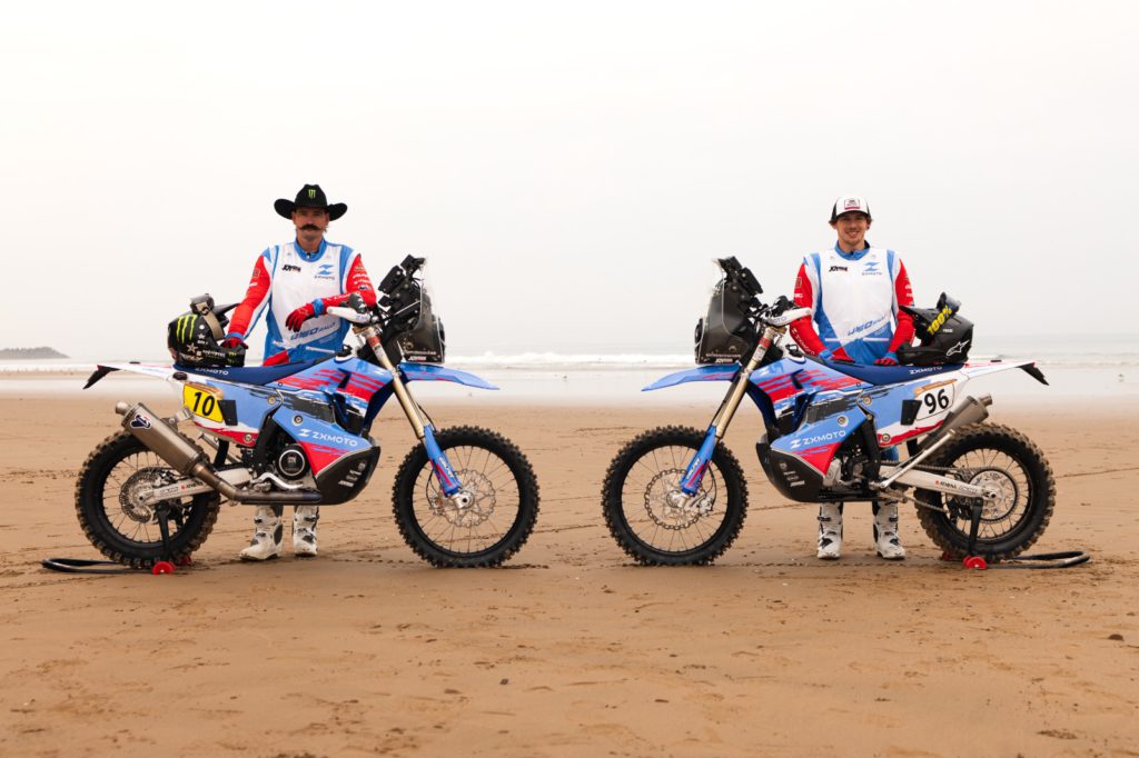 هاوز وإبستر يقودان ZXMOTO في رالي OLA Energy المغرب
