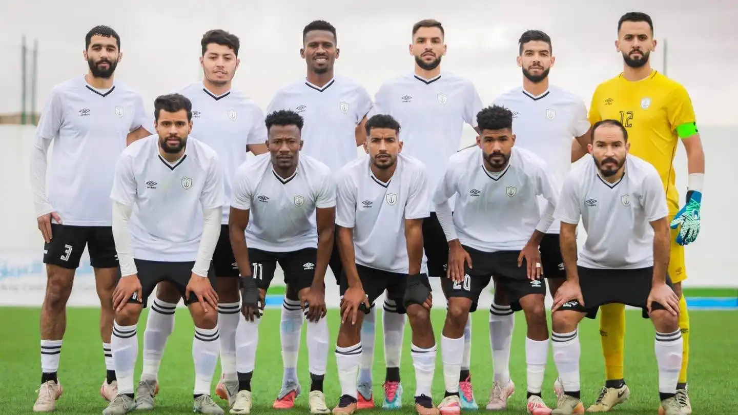 أغرب مشاركة في تاريخ الكرة.. نادٍ ليبي مهدد بالهبوط بعد مباراتين فقط