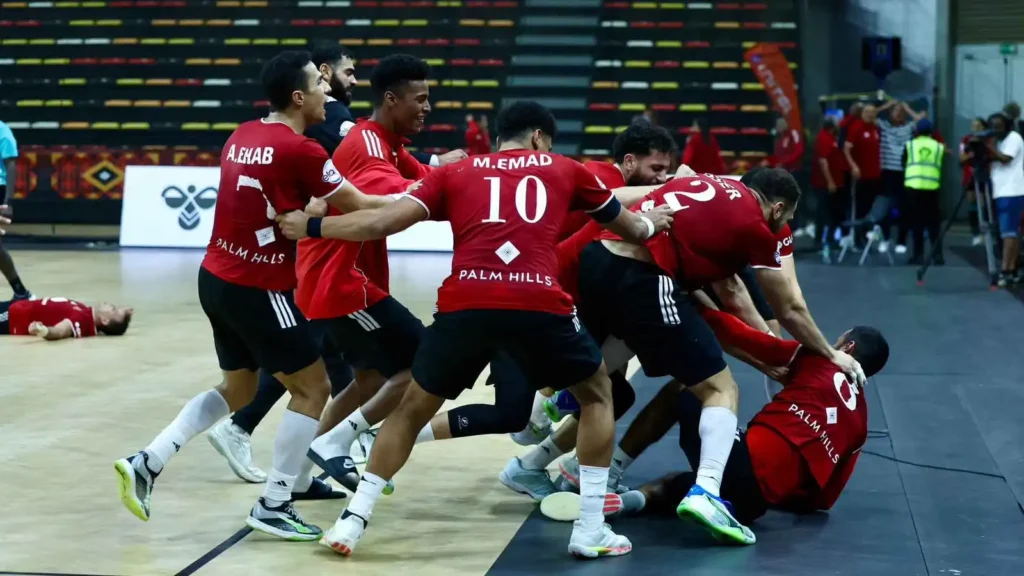 نهائي مجنون في أنغولا.. الأهلي ينتزع لقب إفريقيا من الزمالك بهدف قاتل