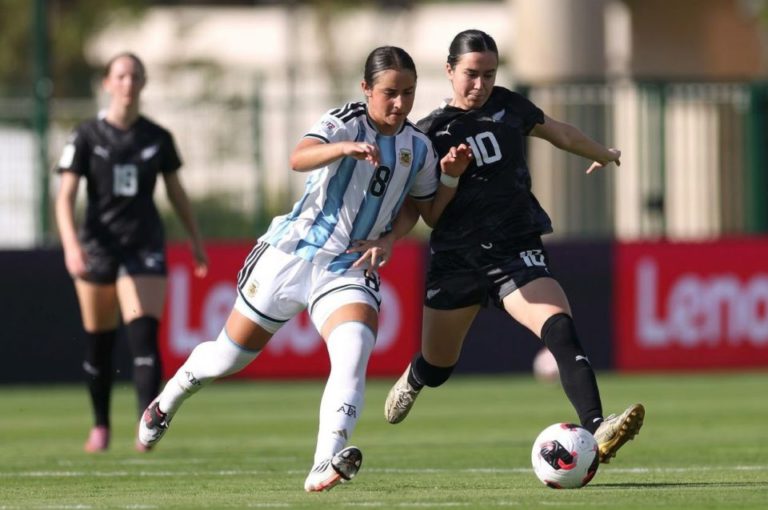 يهم المغرب.. مرسيديس تقود الأرجنتين للفوز على نيوزيلندا في مونديال تحت 17 سنة